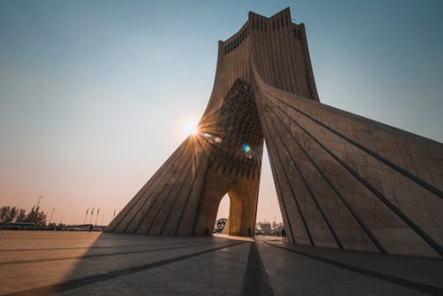 Visiter le pays au Gulf, « République du Iran »